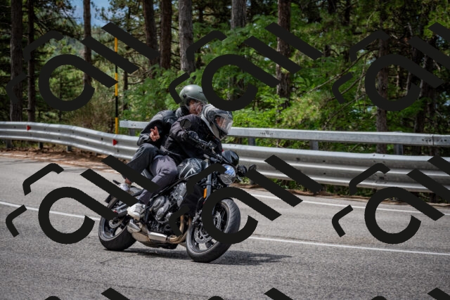 202508031145-DSC_3456_c2