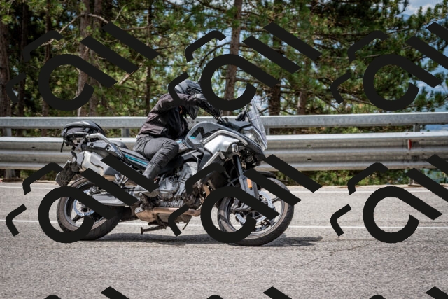 202508031147-DSC_3467_c2