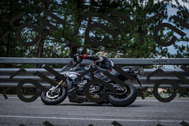 202508031207-DSC_3644-2_c2