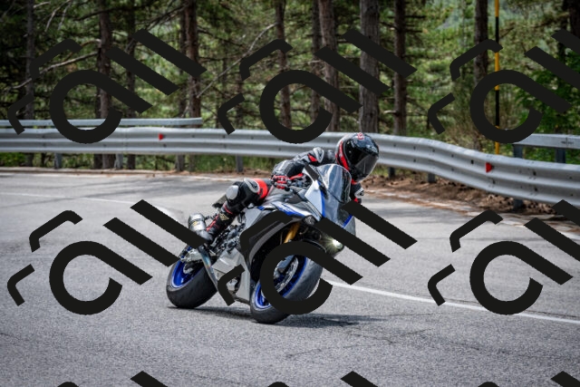 202508031247-DSC_3924_c2