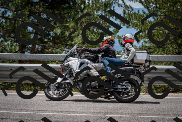 202508031258-DSC_4012_c2