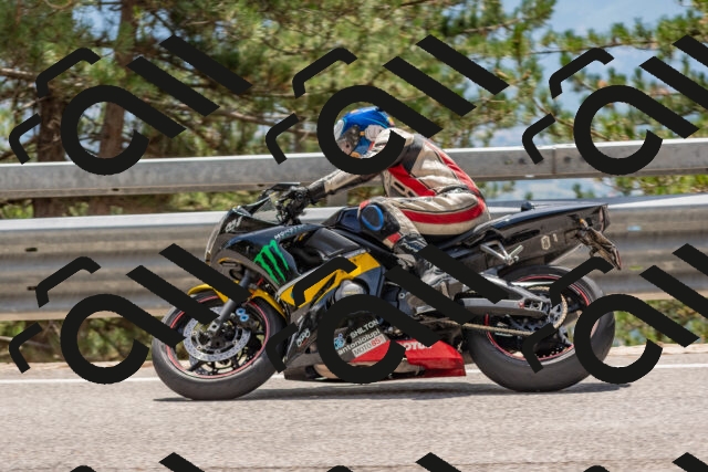 202508031345-DSC_2585_c4_