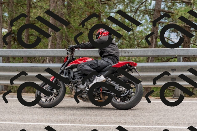 202508031505-DSC_2830_c4_