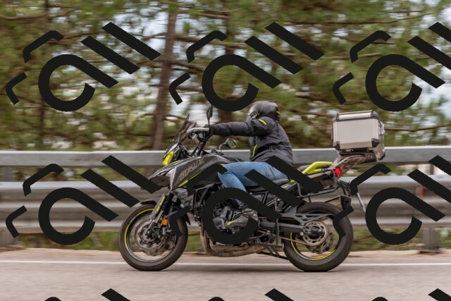 202508031521-DSC_2860_c4_