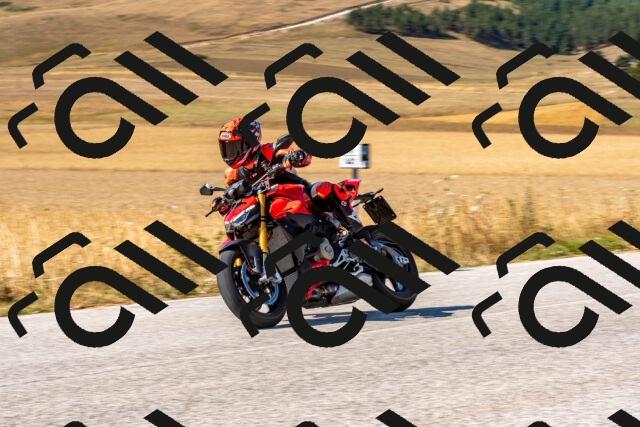 20250802103054-R01_7536_r1