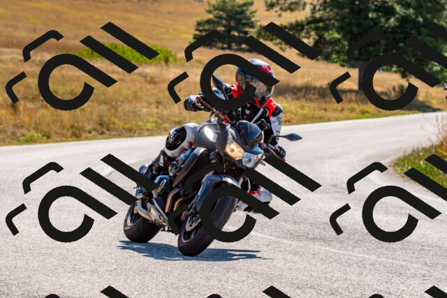 20250802103519-R01_7568_r1