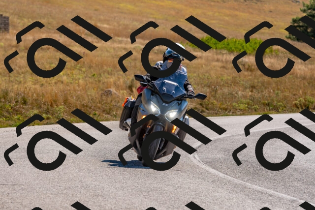 20250802104412-R01_7660_r1