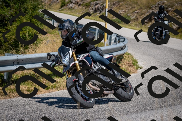 202508091202-DSC_4384_c2