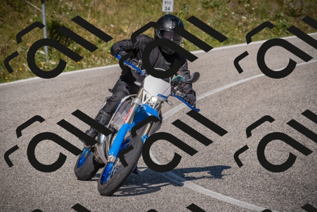 20250809100848-_5009693_am_