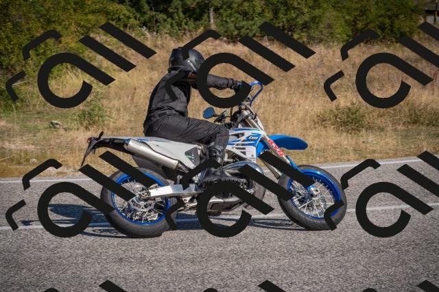 20250809100849-_5009696_am_