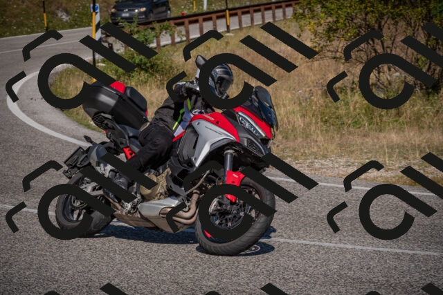 20250809101126-_5009702_am_