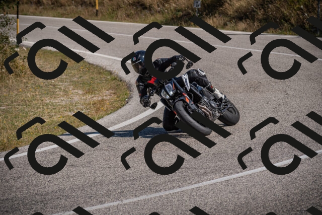 20250809102019-_5009752_am_