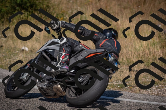 20250809102020-_5009754_am_