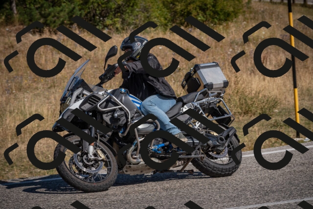 20250809102148-_5009765_am_