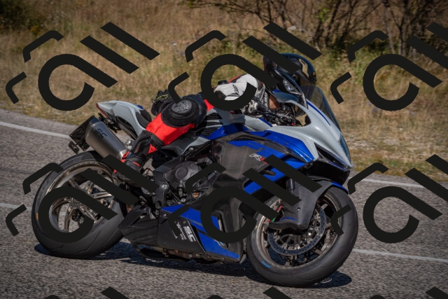 20250809102543-_5009778_am_