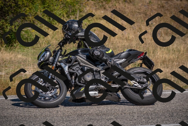 20250809102730-_5009808_am_