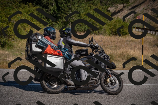 20250809103049-_5009833_am_