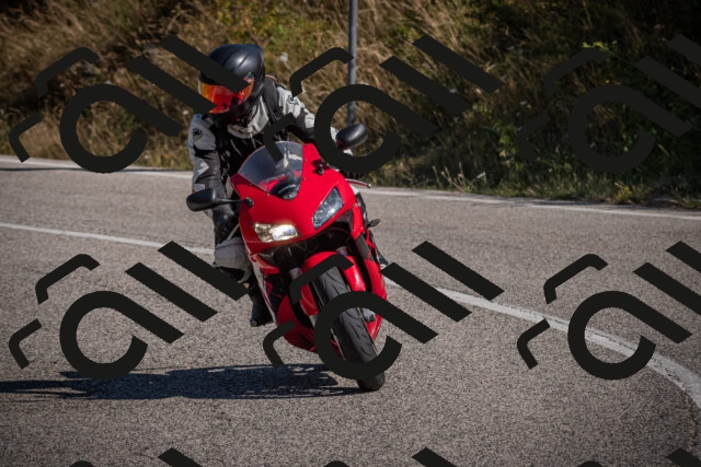 20250809103222-_5009838_am_