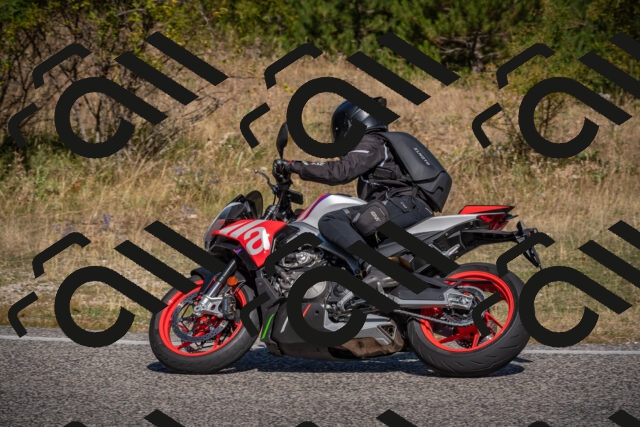 20250809103225-_5009844_am_