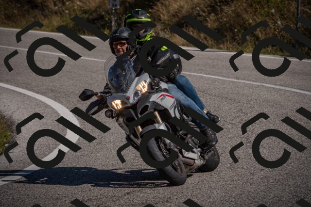 20250809103323-_5009845_am_