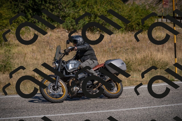 20250809103748-_5009855_am_