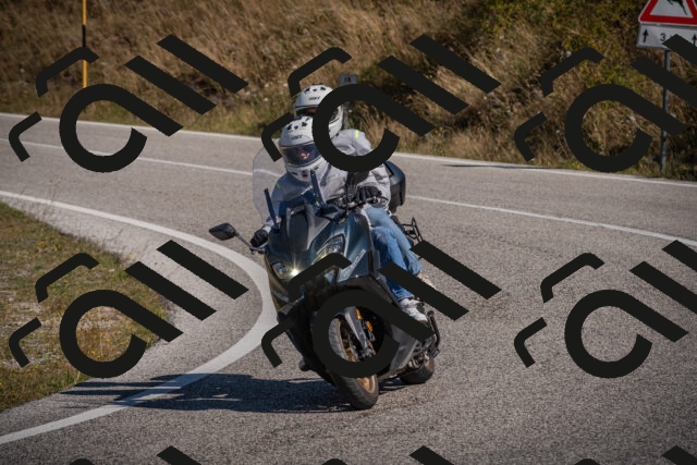 20250809103939-_5009867_am_