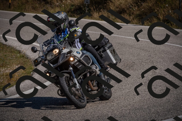 20250809104534-_5009891_am_