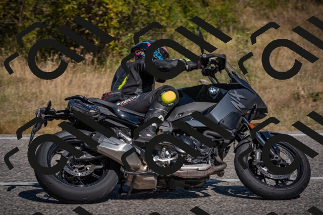 20250809104647-_5009898_am_