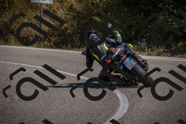 20250809104648-_5009902_am_