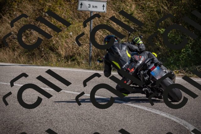 20250809104649-_5009903_am_