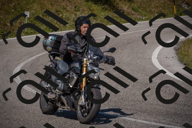 20250809104843-_5009908_am_