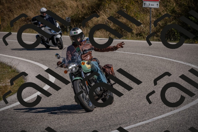 20250809104936-_5009914_am_