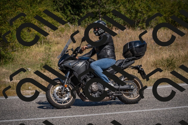 20250809105235-_5009966_am_