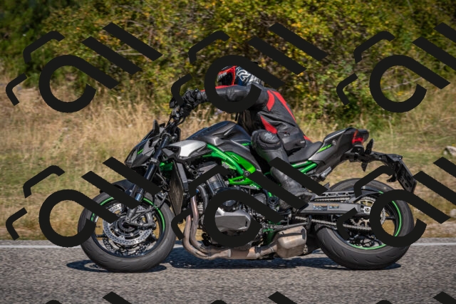 20250809105942-_5000059_am_