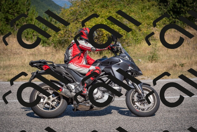 20250809110127-_5000084_am_