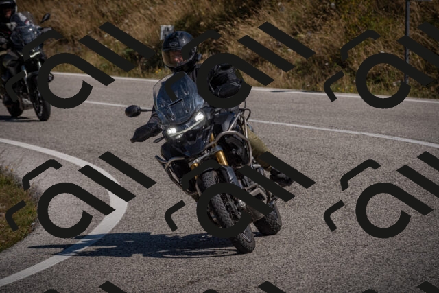 20250809110227-_5000096_am_