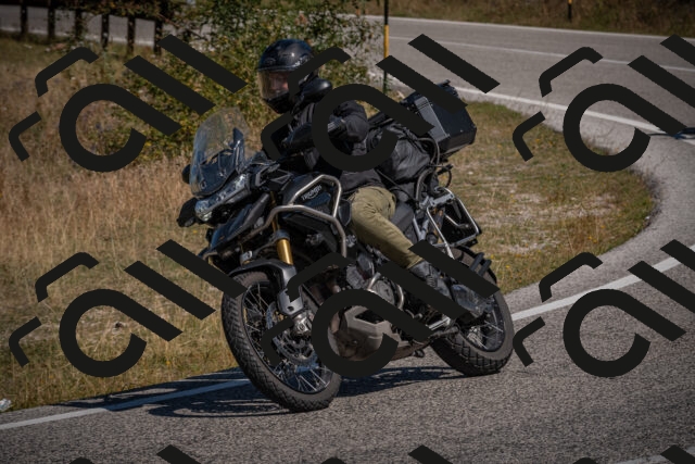 20250809110228-_5000097_am_