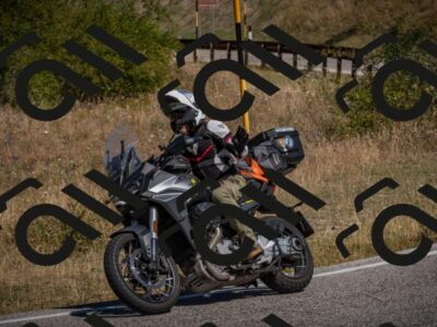 20250809110230-_5000100_am_