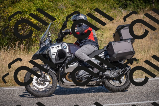 20250809110330-_5000115_am_