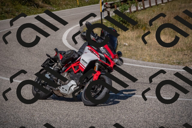 20250809110542-_5000145_am_