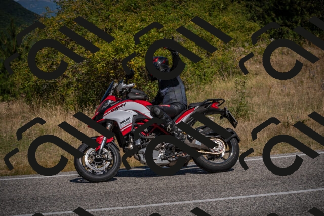 20250809110725-_5000159_am_