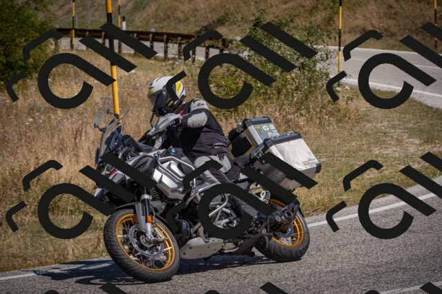 20250809111226-_5000167_am_