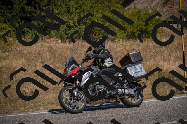 20250809111228-_5000170_am_