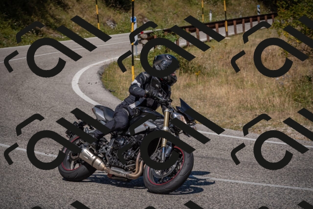 20250809111254-_5000179_am_