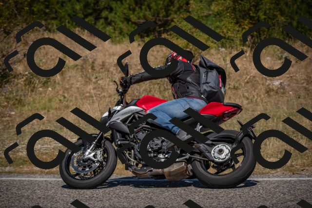 20250809111704-_5000197_am_