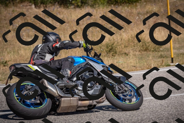 20250809112024-_5000227_am_