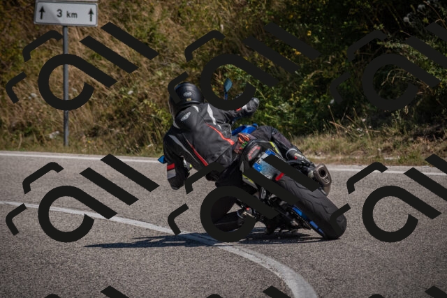 20250809112026-_5000230_am_