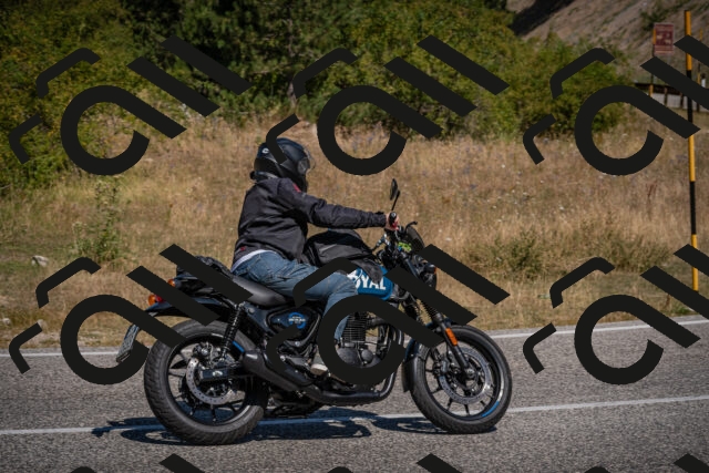 20250809112314-_5000236_am_