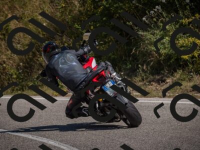 20250809112412-_5000252_am_