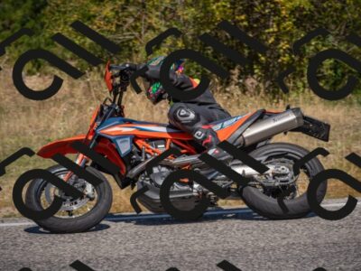 20250809112536-_5000255_am_